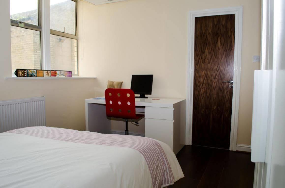 Gloucester House Bradford  Ngoại thất bức ảnh